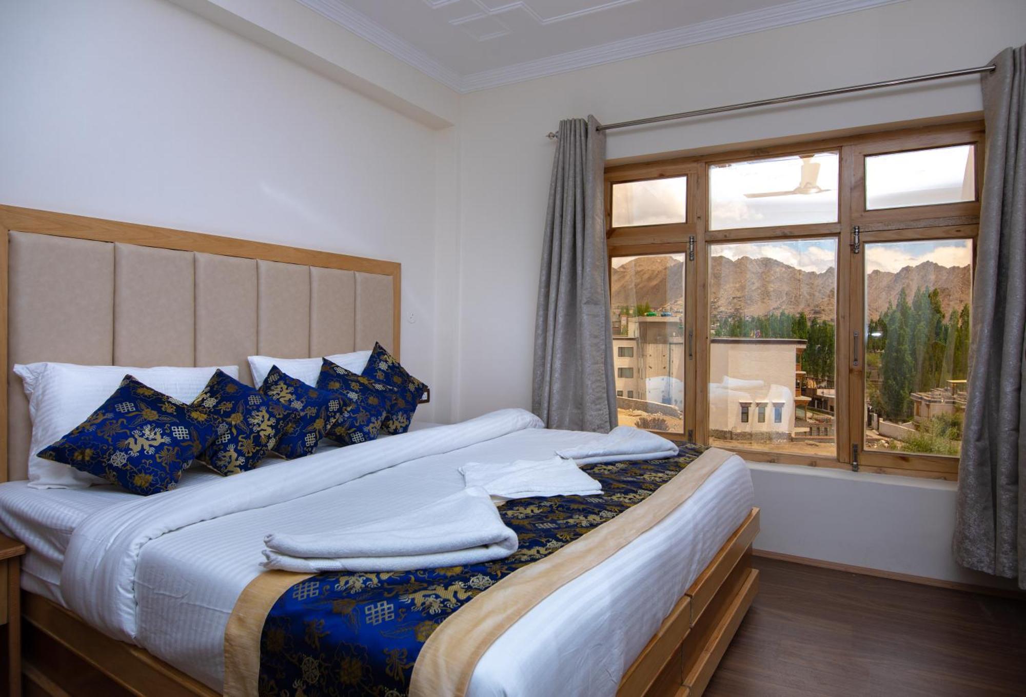 The Nangsay Hotel Leh Bagian luar foto