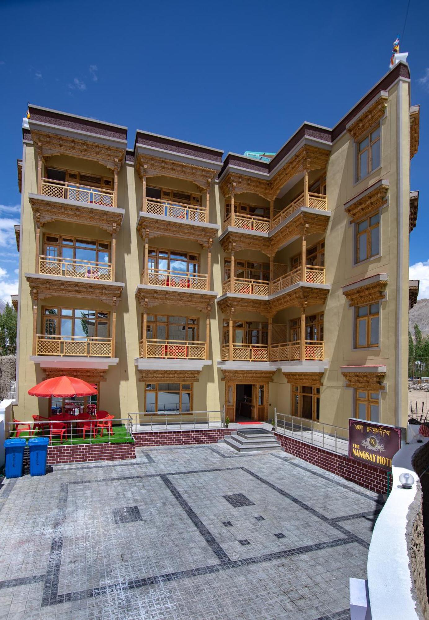 The Nangsay Hotel Leh Bagian luar foto